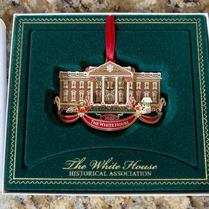 White House Christmas Ornament 2022 - Red and Gold NWT